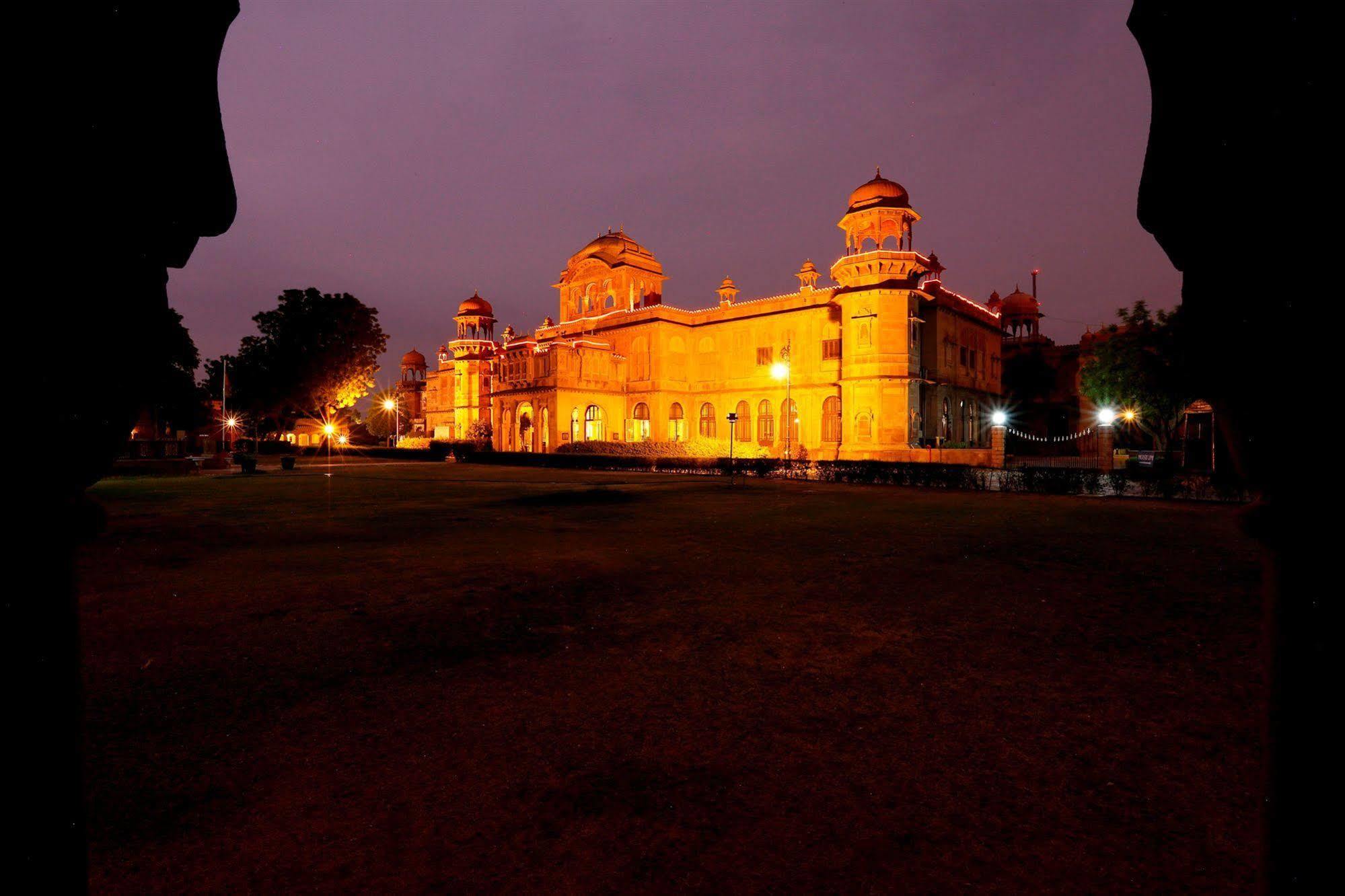 The Lallgarh Palace A Heritage Hotel Bikaner Exterior foto